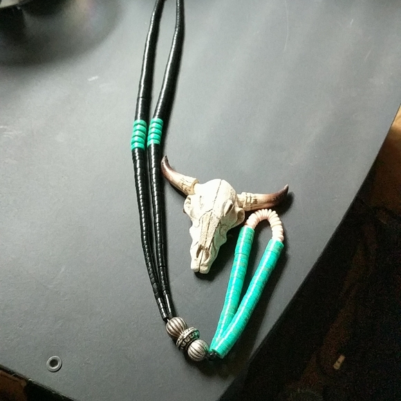 Jockla Native American Necklace - Picture 6 of 6